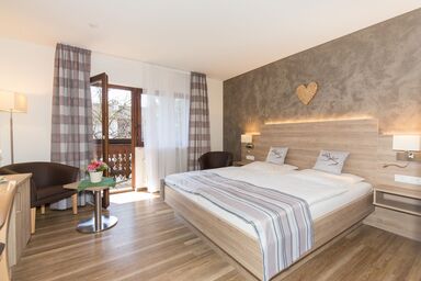 Gästehaus Funk - Doppelzimmer Nr. 1 bis 8, DU/WC, 20qm, mit Balkon oder Terrasse