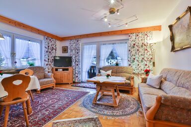 Haus Benischke - Ferienwohnung für 1-3 Personen, 70 qm, Wohnung 1 - Balkon, zwei separate Schlafzimmer