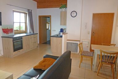 Ferienwohnung Bösch - Ferienwohnung 2 bis 4 Personen, 2 Schlafzimmer, Balkon, 50 qm