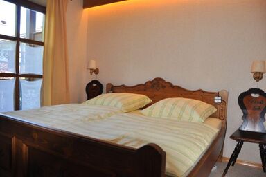 Ferienwohnung Andrea - Ferienwohnung Andrea -3 Pers, 62qm, 1 Schlafzimmer, Erker, Kachelofen, Balkon