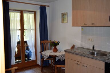 Ferienwohnung Am Erlengrund - Ferienwohnung Nr. 2 für 1-2 Personen, ca. 32 m², Schlafzimmer, Wohnküche, Balkon