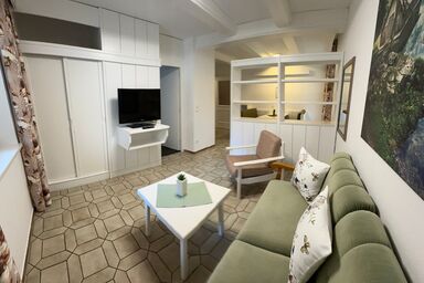 Gästehaus Deml - Großzügiges Appartement 7 mit extra Schlafzimmer