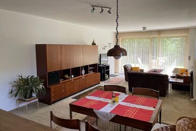 Ferienwohnung Gausburg - große Ferienwohnung für 2 - 3 Personen, 80qm, 2 Schlafzimmer, überdachte Terrasse