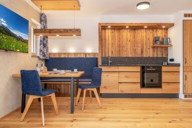 Landhaus Lengg - (8) Ferienwohnung im 2. Stock mit Balkon / 1