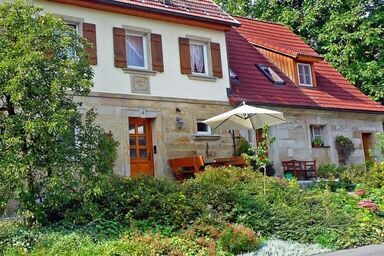 Ferienhof Hübner - Ferienwohnung Spatzennest (65qm) mit Terrasse für 5 Personen