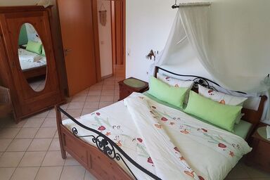 Ferienbauernhof Storchenhäusle - Fewo Hortensie mit Terasse