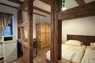 Gästehaus Anker - Doppelzimmer (20qm) mit kostenfreiem WLAN