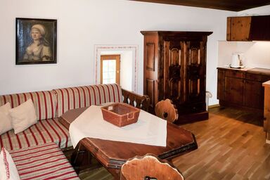 Burg Biedenegg mit Schlosscafé - Burg Biedenegg mit Schlosscafé .7