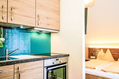 Dirndl und Bua - Dirndl und Bua .5