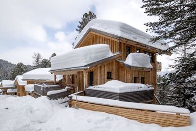 #33 mit IR-Sauna und Sprudelbad innen - #22 mit IR-Sauna & Sprudelwanne Innen .53