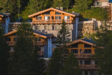 Superior mit Sprudelbad innen - mit 3 Schlafzimmern & Sauna .4