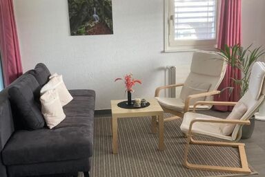 Gemütliche Parterre-Ferienwohnung mit Terrasse - Gemütliche Parterre-Ferienwohnung mit Terrasse .1