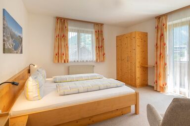 Haus Pfefferkorn Tschagguns - Apartment Mittagspitze/2 Schlafräume/2x Dusche, WC