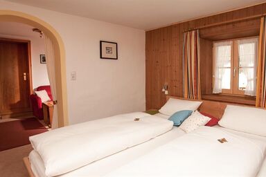 Gästehaus Christel Unruh - Doppelzimmer mit TV-Ecke (Nr. 2)