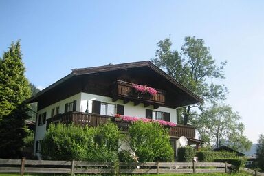 Else Weissbacher, Appartements - Apartment 2.St. /2 Schlafräume/Dusche, WC