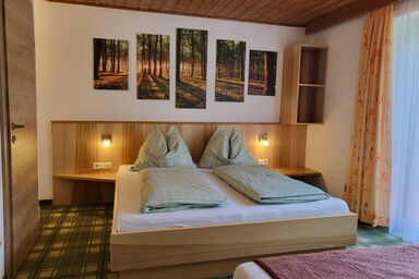 Saumerhof - Edelweiß, 2 Schlafräume/Bad, WC