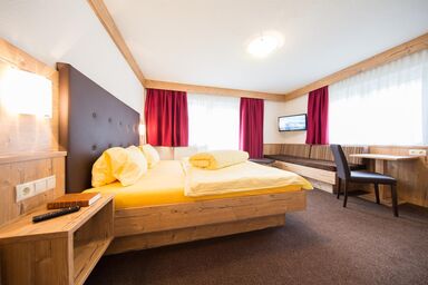 Haus Falkner Ignaz - Komfort Apartment mit 2 Schlafzimmer/Balkon