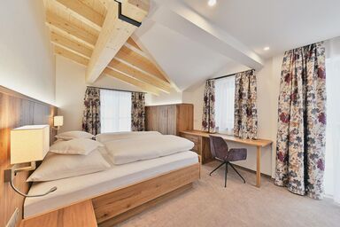 Bischof, Landhaus - Appartement KARHORN