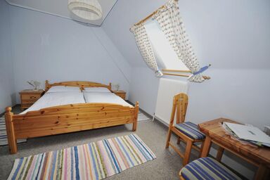 Macheiner, Gästehaus - Ferienwohnung - Doppelzimmer mit Dusche, WC  Nr. 8
