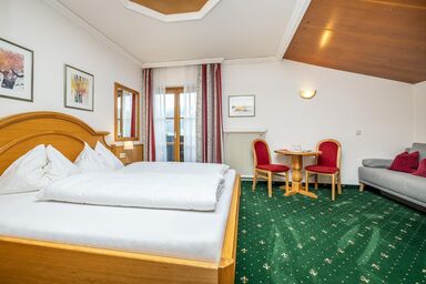 Pension Kreuzer - Dreibettzimmer (1-3 Personen)