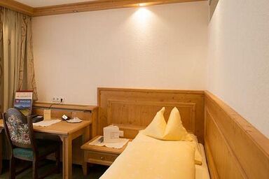 Hotel & Apartment Alpenland - Einzelzimmer Kat. EZ, HP Short Stay