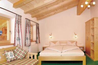 Hinteraltensberg ***Hotel Biobauernhof - Familienzimmer Schatzberg