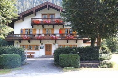 Gästehaus Kirner - Doppelzimmer mit Frühstück online