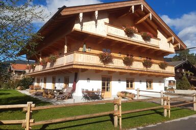 Ferienwohnungen Bergbleamal - Ferienwohnung 5 Edelweiß Balkon