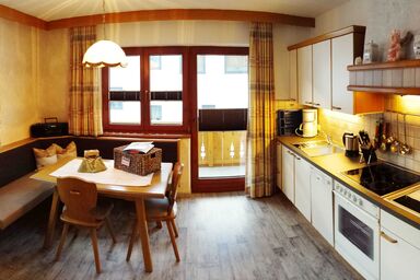 APART HAUS WACHTER - Ferienwohnung APART ANNA-LENA****