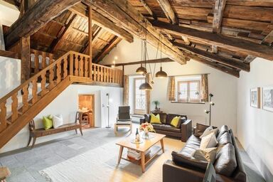 Chesa Michel - Grosse Dach-Maisonette-Wohnung Muragl