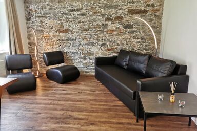 Schöne, sonnige Parterrewohnung 3 Zi. mit Garten