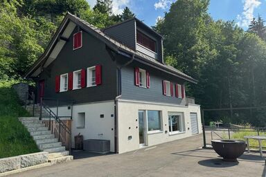 freistehendes Ferienhaus "Flüeli" mit Sauna