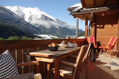 LuxLax 2. OG Süd 4 1/2 Zimmerwohnung, 6-Betten