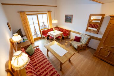 Haus Alpenlicht - (09)Galerie-Ferienwohnung, 48qm, 2-4 Personen, Schlafgalerie, sep. Küche, Balkon