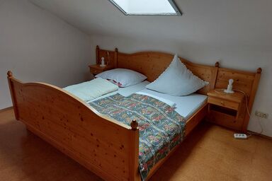 Hechlhof - Ferienwohnung 1, 52 qm für 1-4 Personen mit Balkon