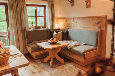 Unterthürlehen - Ferienwohnung Götschen, 50qm für 2 Pers.+ 1 Kind, 1 Schlafzimmer, 1 Kinderzimmer, Balkon