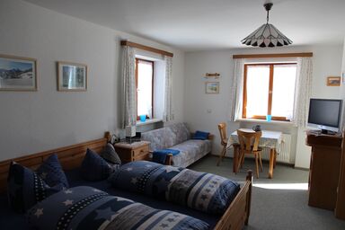 Wohnpark Falkenfels - Ferienwohnung Haus Rosina, 80 qm, 1-6 Personen, 2 separate Schlafzimmer