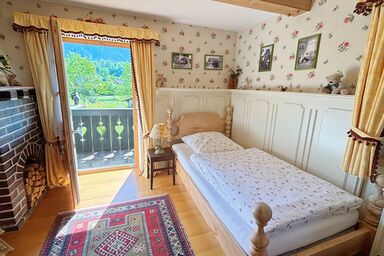 Haus Mariengrund - Zimmer Sissi, separater Eingang, Balkon mit Bergpanorama, ohne Frühstück