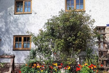 Ferienwohnung beim Maler Gandi - Ferienwohnung zum Wohlfühlen mit Schwedenofen und gemütlicher Wohnküche