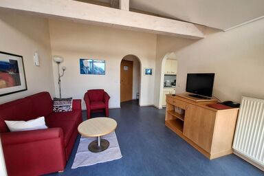 Appartementhaus Löwenzahn - Zweiraumappartement Nr. 6 (43qm) mit Glasfront zum Balkon