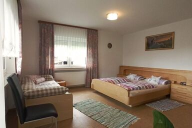 Haus Schmid - 1 Stock Regensburg 75qm