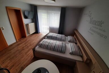 Chambtaler Hof - Doppelzimmer mit Balkon