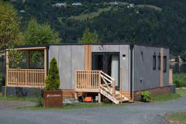 Enzian Waterfront 4 - Cottage Hottub 4 .3