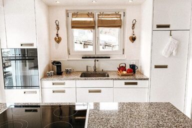 Haus Tschuetta - zentrale Lage in Valbella - Haus Tschuetta - zentrale Lage in Valbella .1