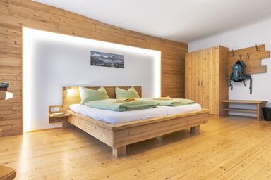 Camping & Pension Au an der Donau - Familienzimmer, 2 Erwachsene + 1 Kind