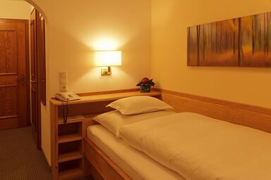 Gallus, Pension - Einzelzimmer Dusche 1