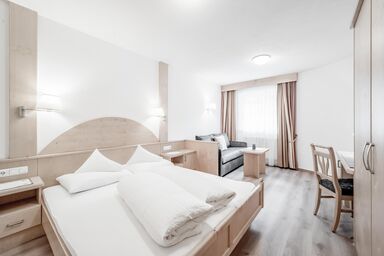 Appartementhaus Kathrin - Familienappartement mit 2 Schlafzimmer, Sommer