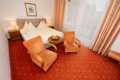 Pension & Appartements Ertl - Familienzimmer 2 bis 4 Personen mit Balkon