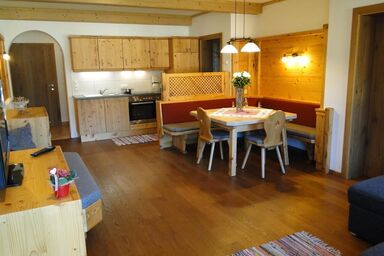 Appartements Gipfelsturm - App. Sinabell - App., Dusche, WC, 2 Schlafräume