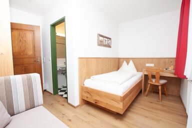 Berghotel Lämmerhof - Einzelzimmer Riffl mit Dusche/WC, Balkon